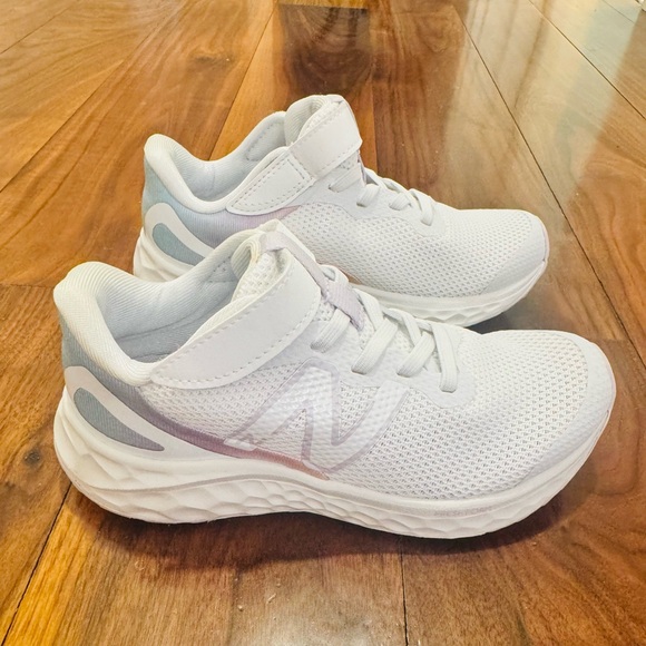 New Balance Fresh Foam Arishi v4 - Picture 5 of 9